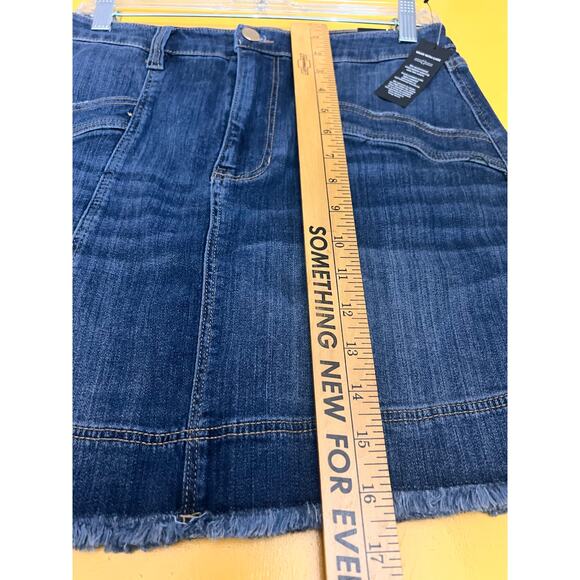 Liverpool Los Angeles Frayed Hem Denim Mini Skirt Blue Womens Petite Size 10/30 - Picture 5 of 8